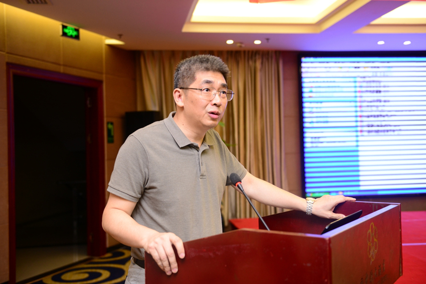 省投资集团党委书记、董事长揭小健讲话_副本.jpg 省投资集团党委书记、董事长揭小健讲话_副本.jpg