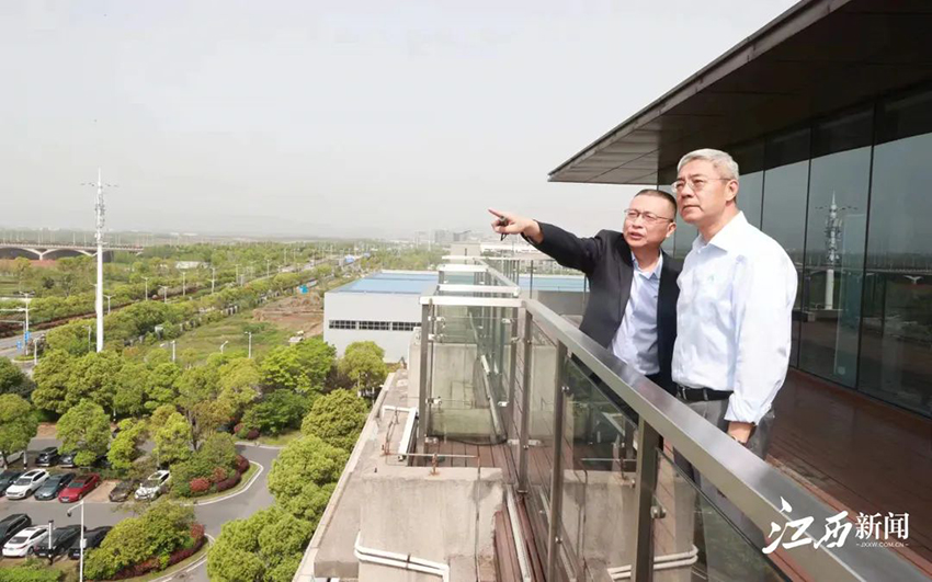 尹弘深入赣江新区各组团调研-1.jpg 尹弘深入赣江新区各组团调研-1.jpg